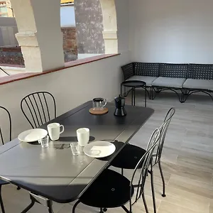 - Iberia Apartment